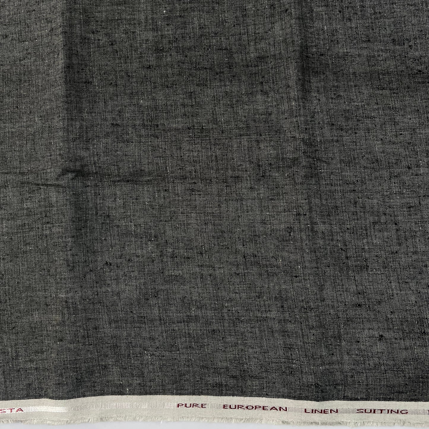 1.10CM SUITING FABRIC - END BIT 153 (FLAT RATE)