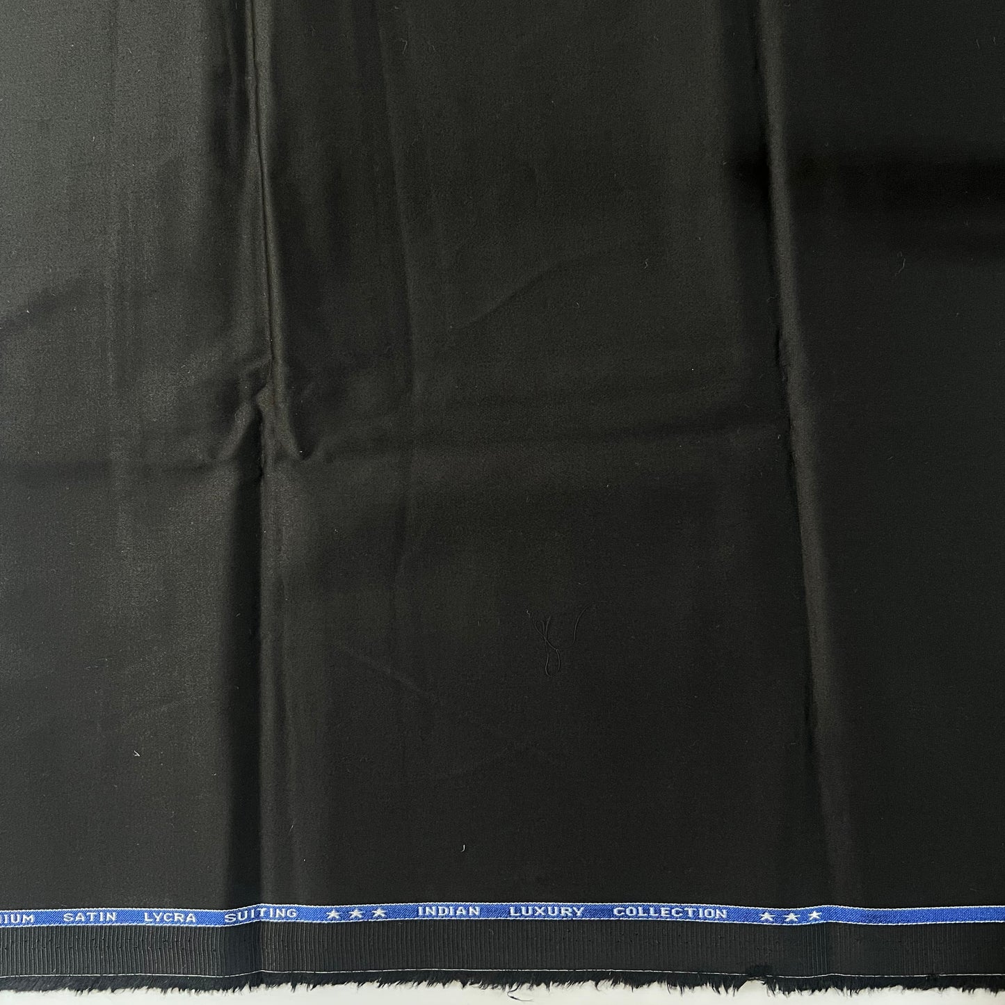 50CM SUITING FABRICS - END BIT 18 (FLAT RATE)