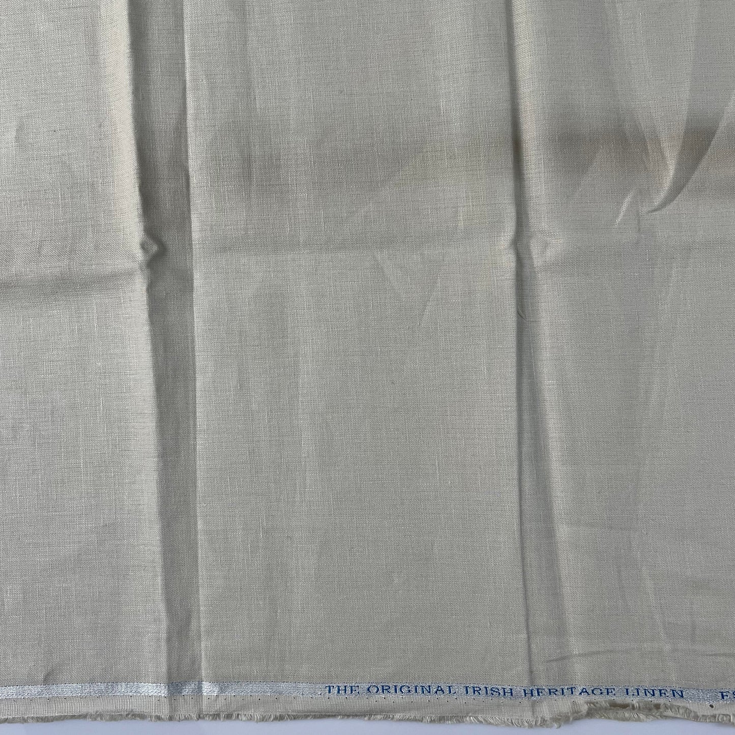 70CM SUITING FABRIC - END BIT 90 (FLAT RATE)
