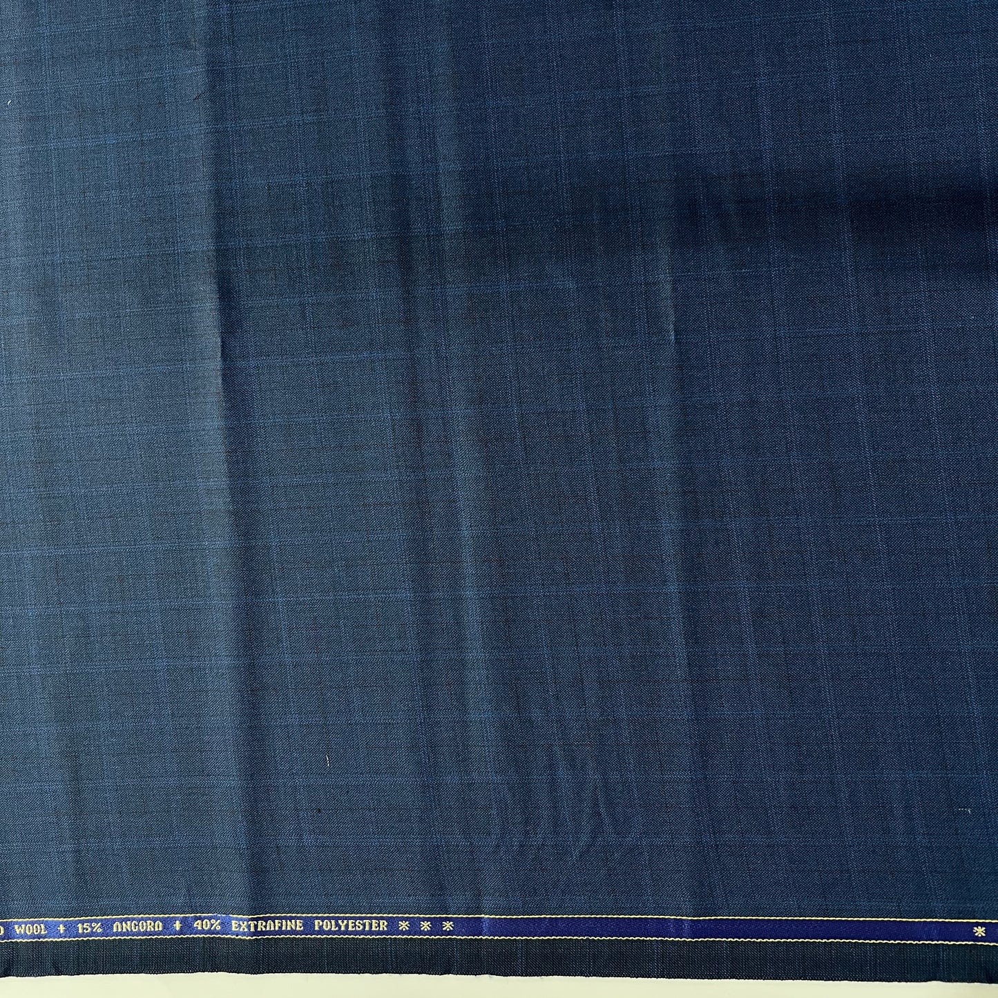 50CM SUITING FABRICS - END BIT 47 (FLAT RATE)