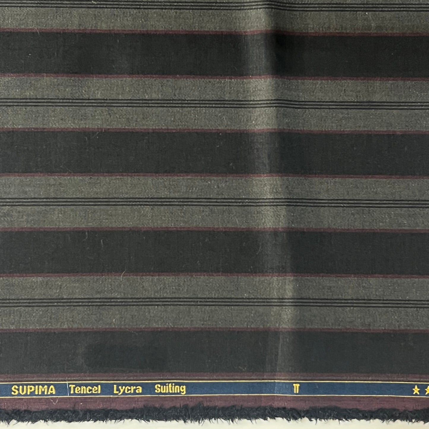 30CM SUITING FABRICS - END BIT 5 (FLAT RATE)