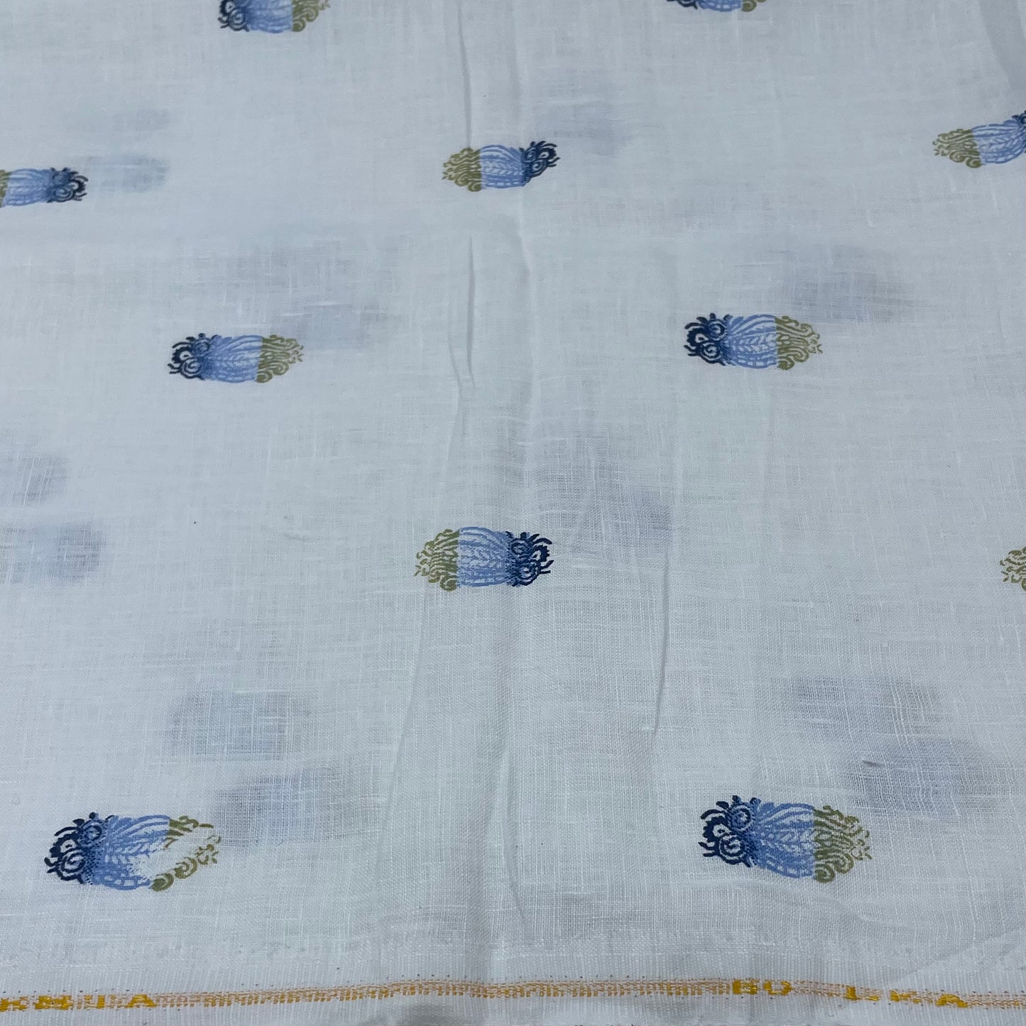 40 CMS SHIRTING - END BIT 79 (FLAT RATE)