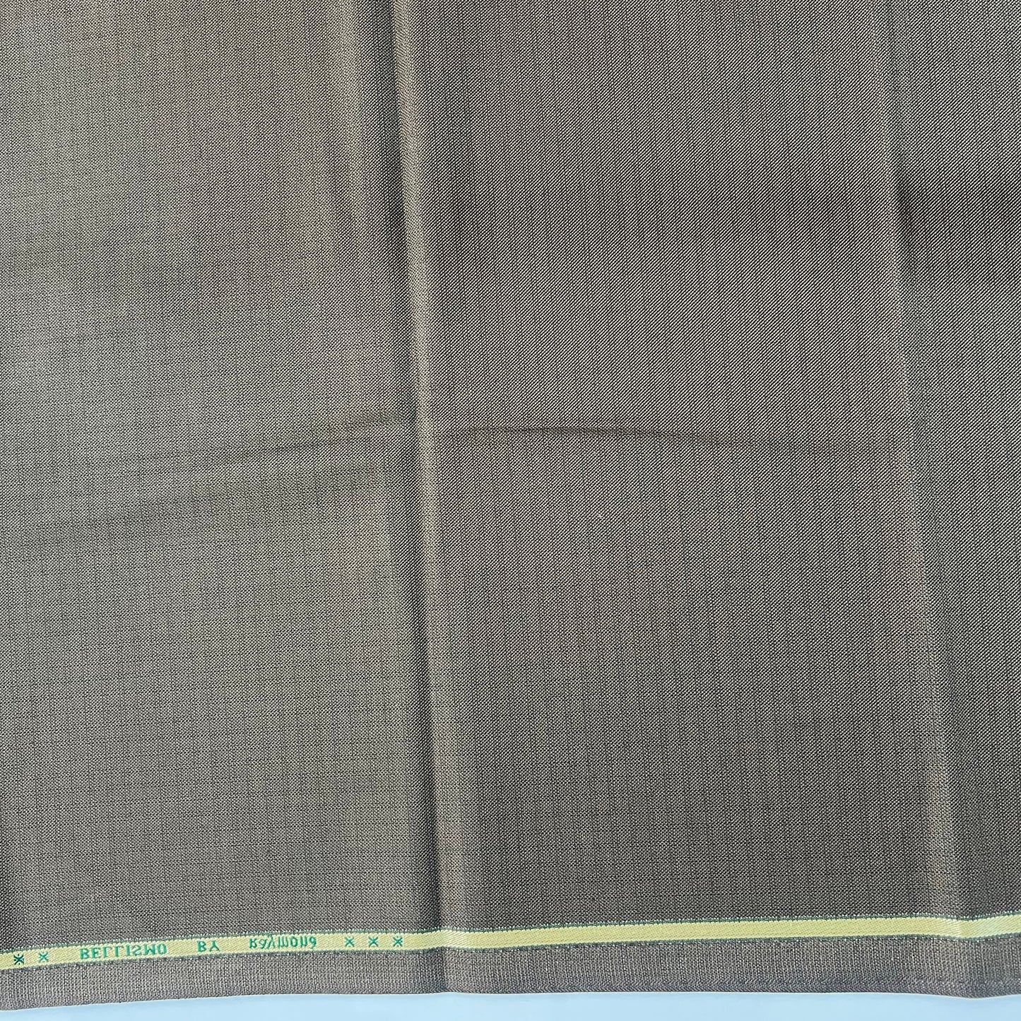 50CM SUITING FABRICS - END BIT 25 (FLAT RATE)