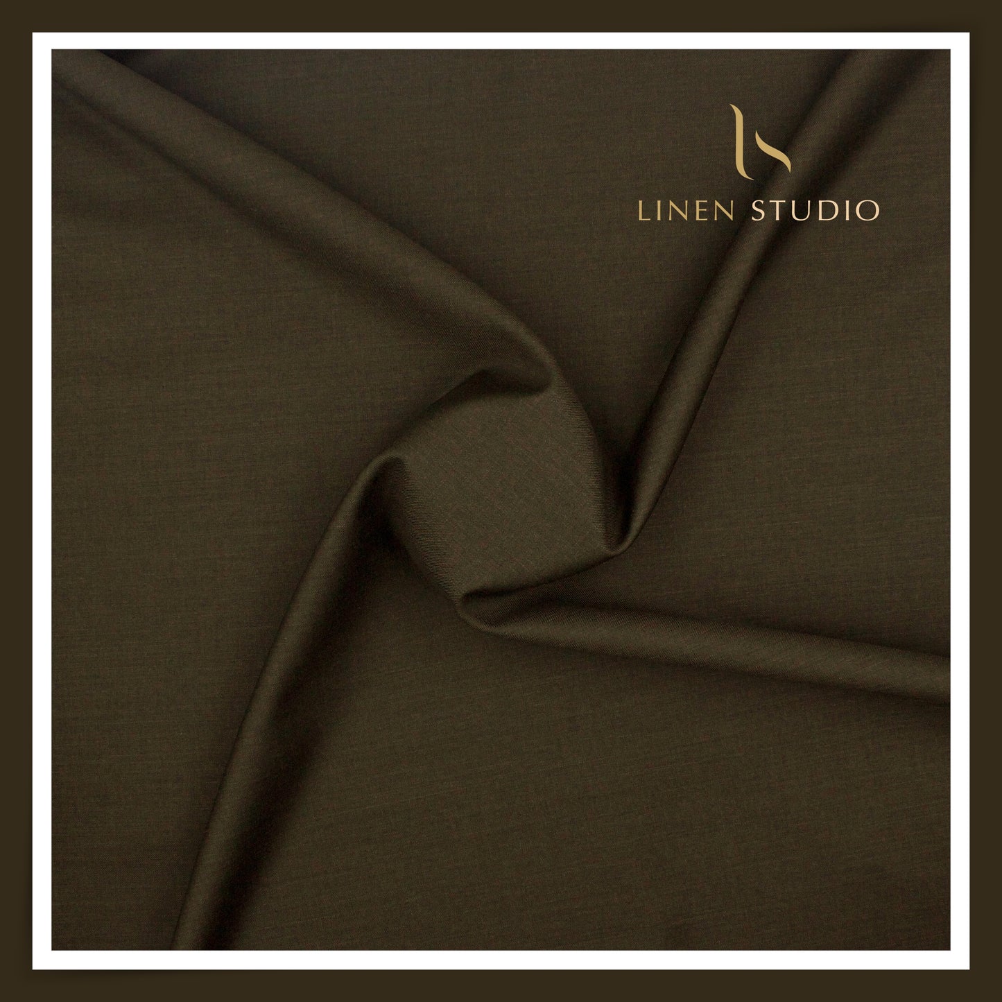 70 CM SUITING - SUPER 120'S WOOL BY GEORGIA GULLINI (FLAT RATE)