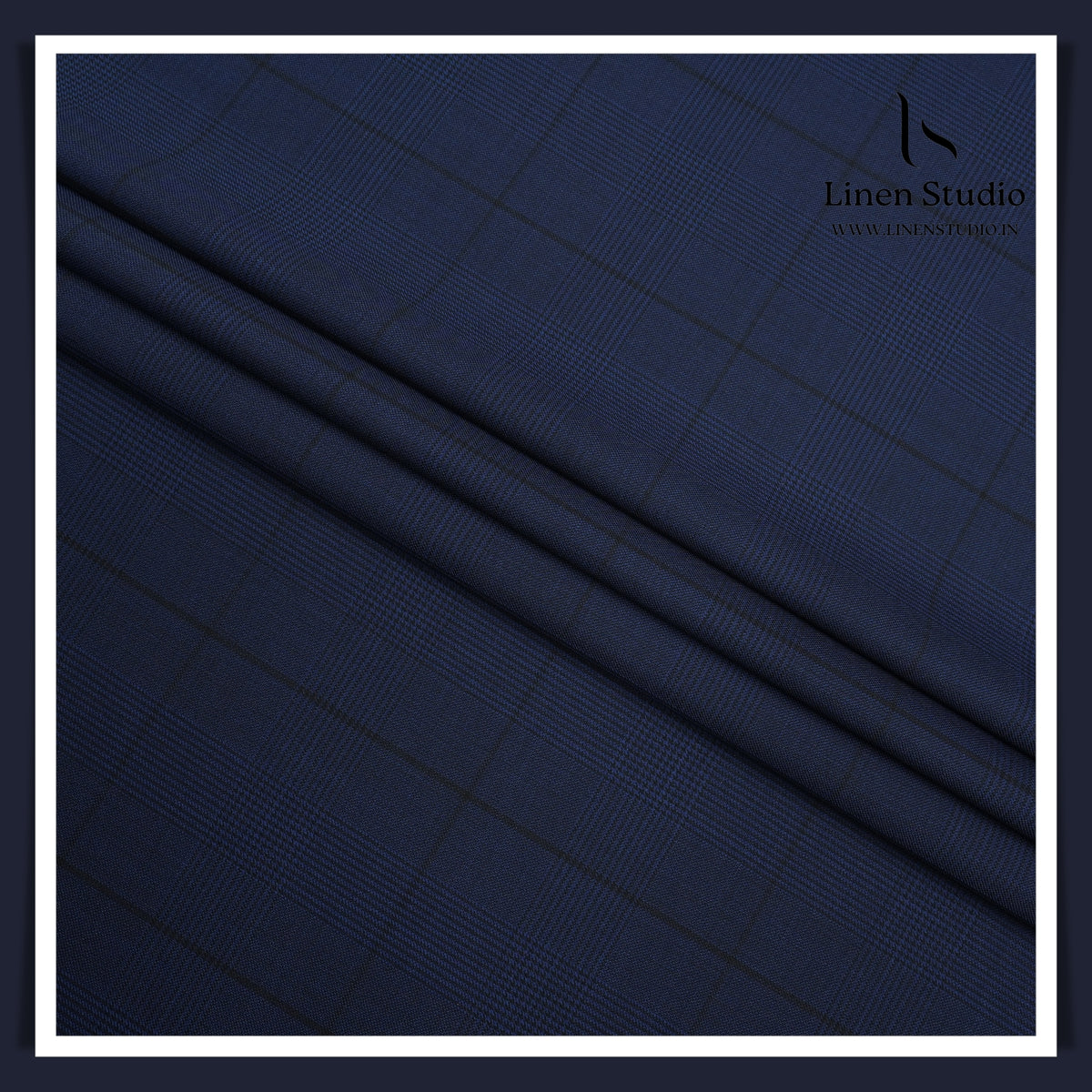 120's Australian Merino Wool Rich Luxury Suiting by Montlino - F5083 (Zoom In) (NEW)