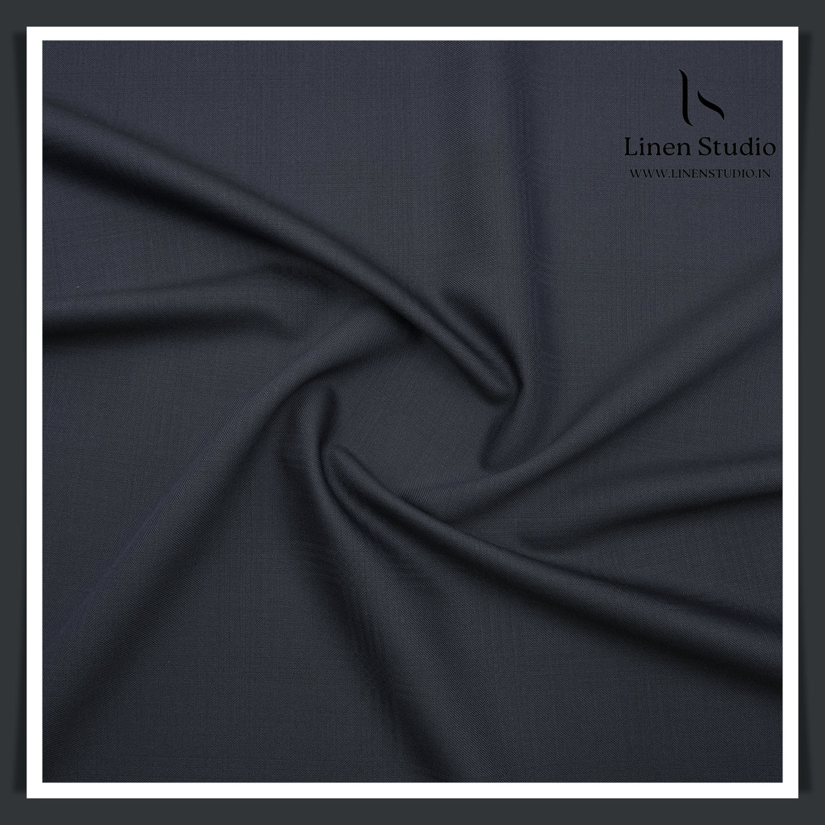 120's Australian Merino Wool Rich Luxury Suiting by Montlino - F5073 (Zoom In) (NEW)
