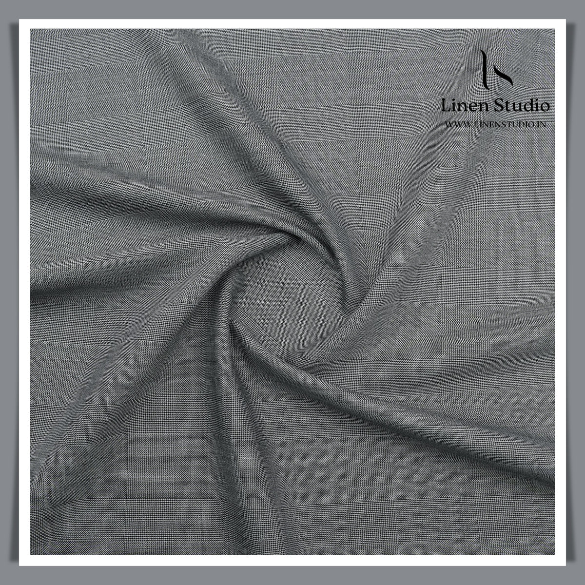 120's Australian Merino Wool Rich Luxury Suiting by Montlino - F5074 (Zoom In) (NEW)
