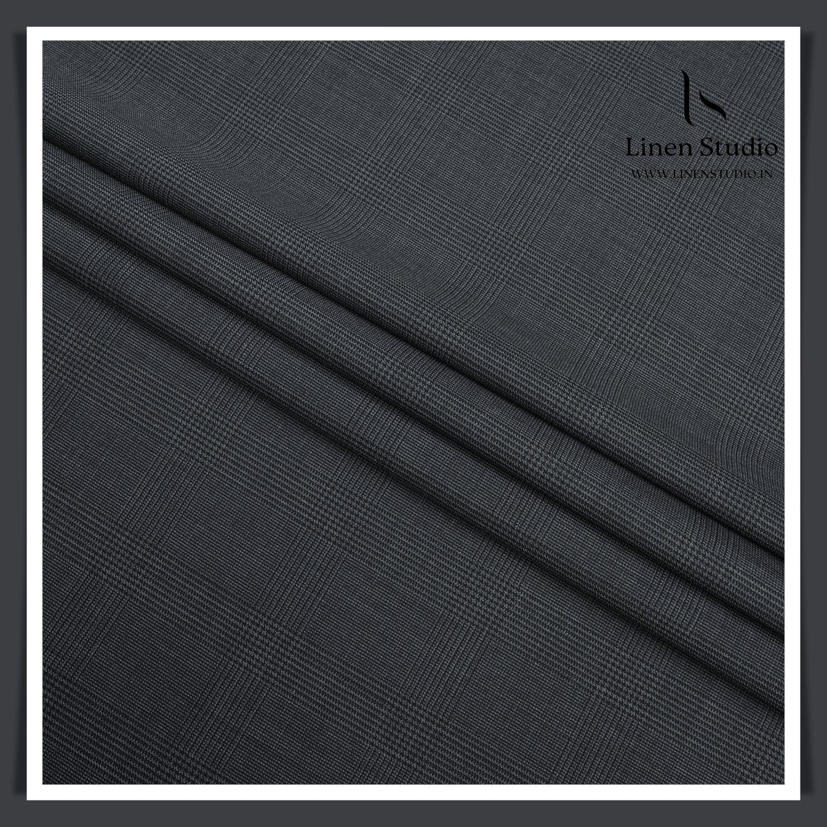120's Australian Merino Wool Rich Luxury Suiting by Montlino - F5080 (Zoom In) (NEW)