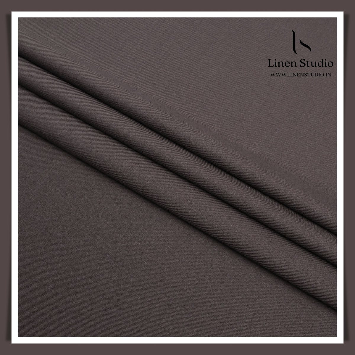 120's Australian Merino Wool Rich Luxury Suiting by Montlino - P5015 (Zoom In) (NEW)
