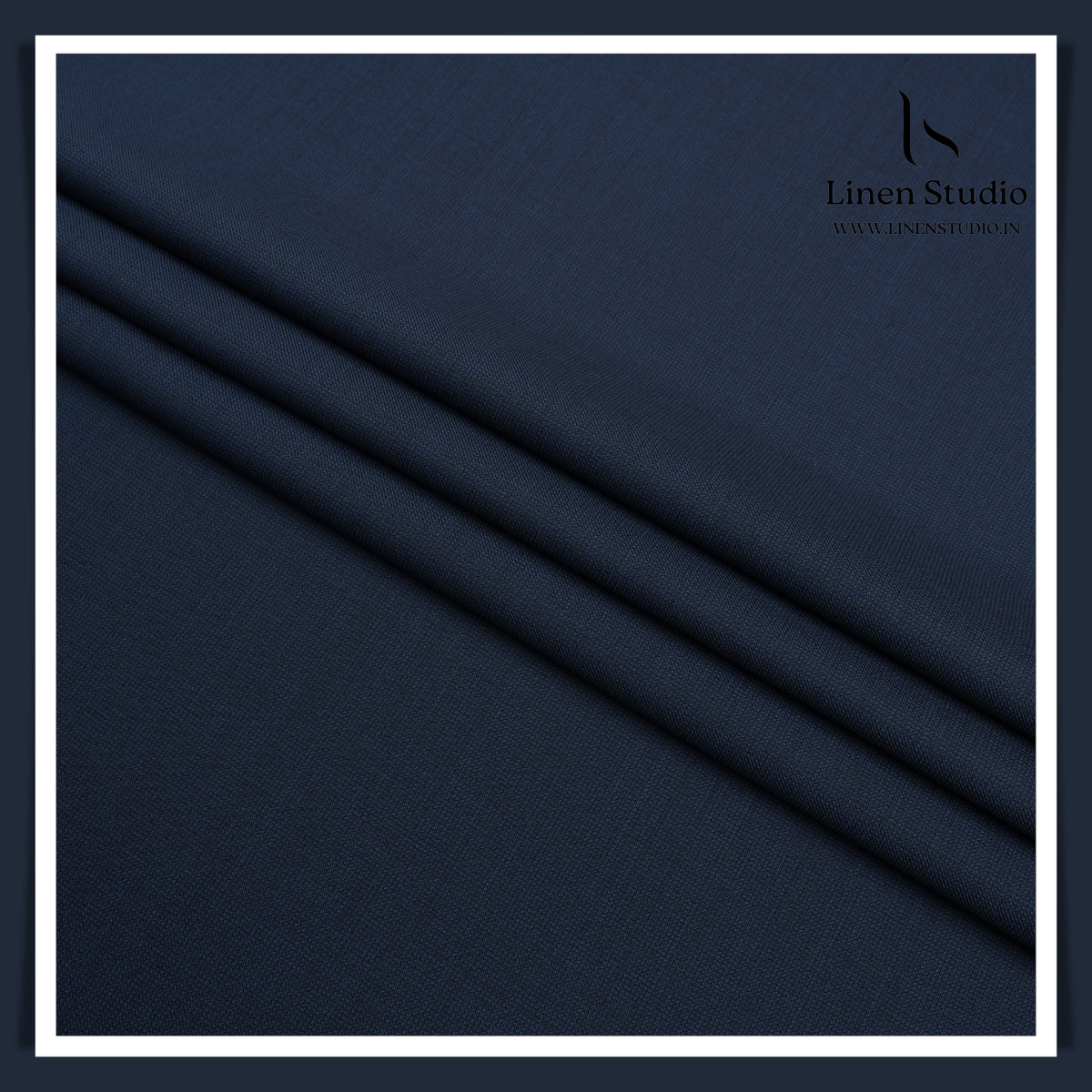 120's Australian Merino Wool Rich Luxury Suiting by Montlino - C5064 (Zoom In) (NEW)