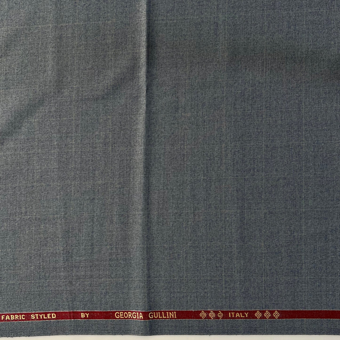 80CM SUITING FABRIC - END BIT 100 (FLAT RATE)