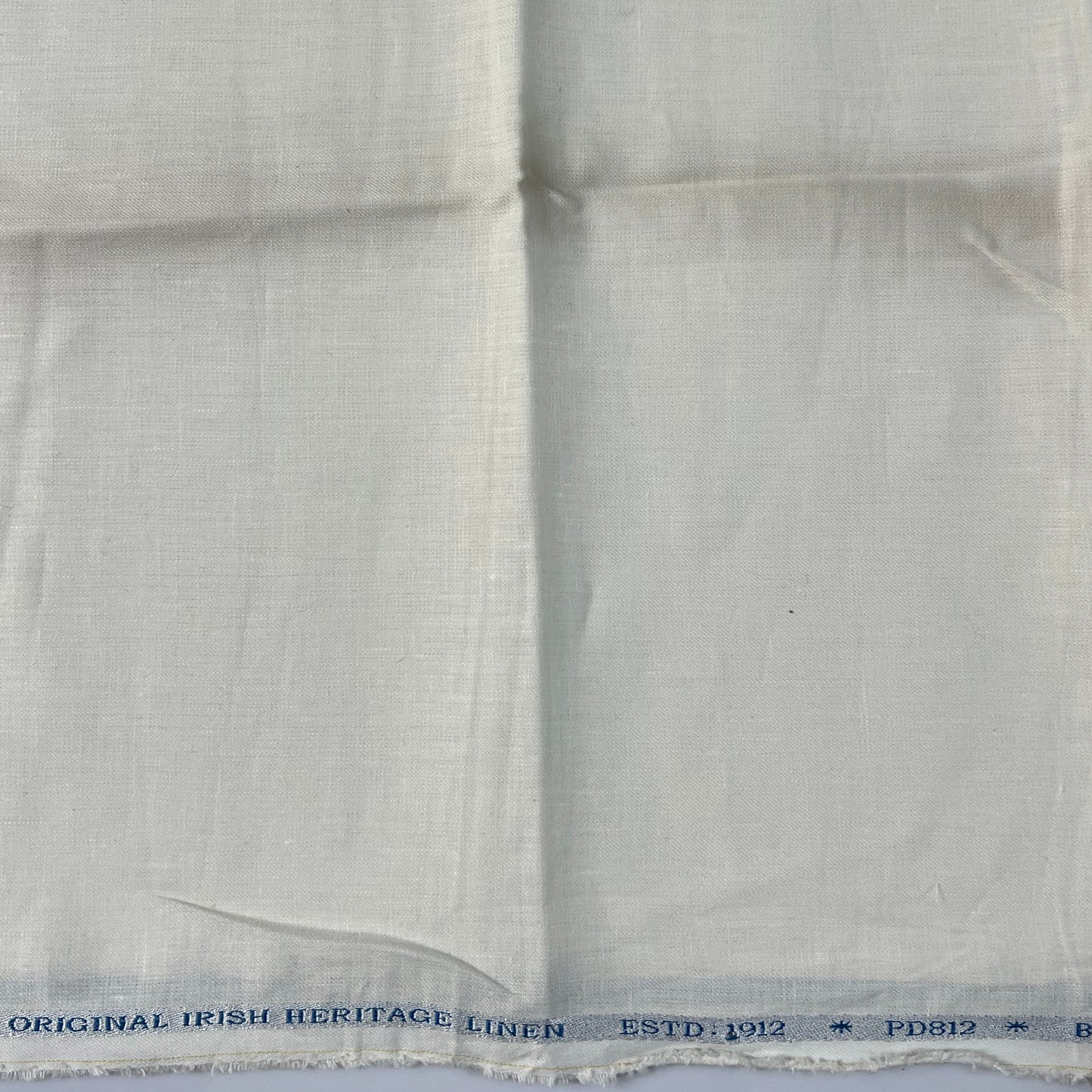 40CM SUITING FABRICS - END BIT 15 (FLAT RATE)