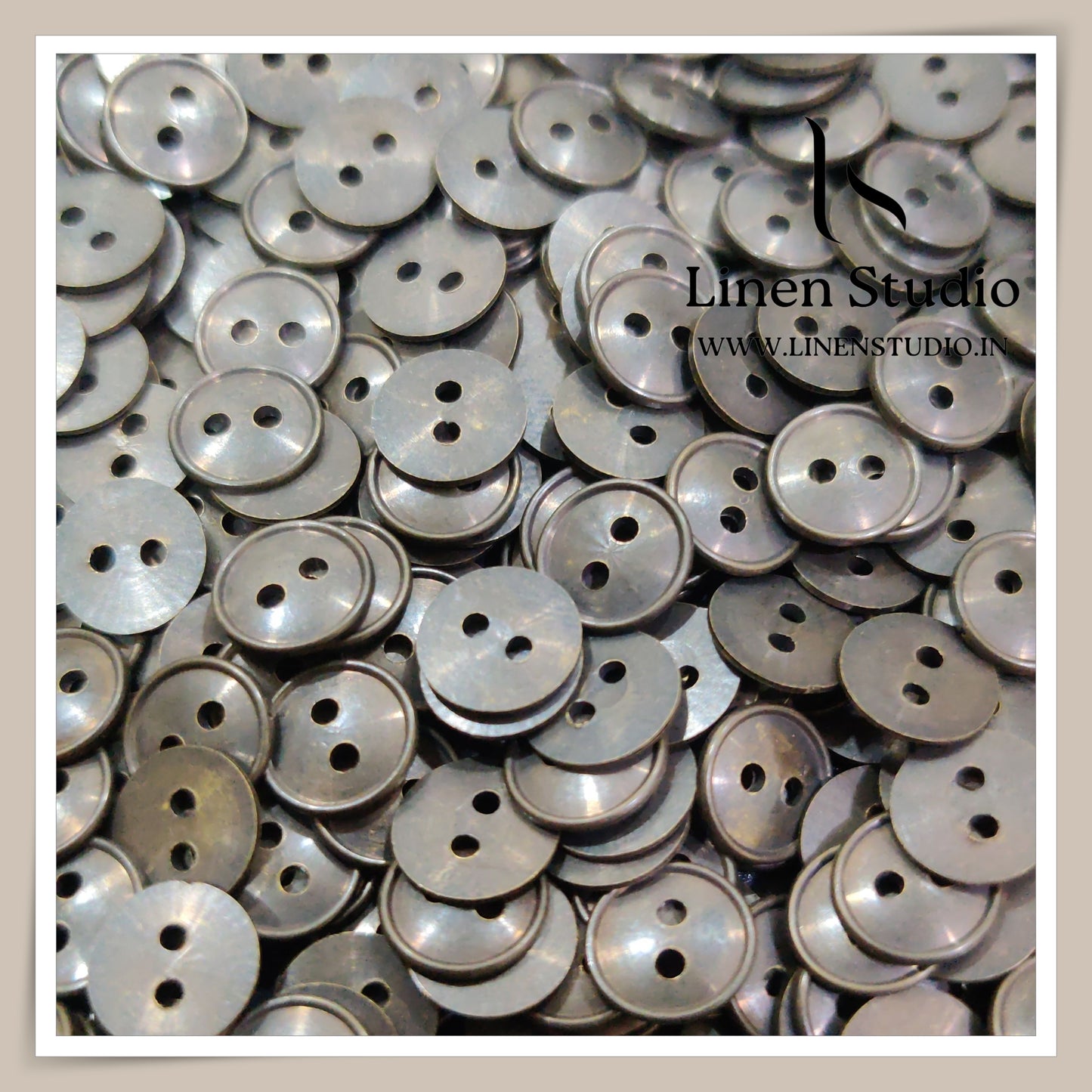 Round Rim 2 Hole Metal Shirt Buttons - Antique Brass 16L 4g LF