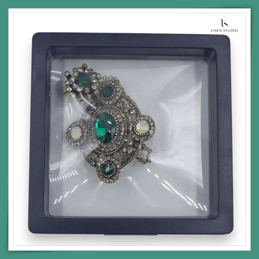 Brooch - Emerald with Metal Flower (NEW)