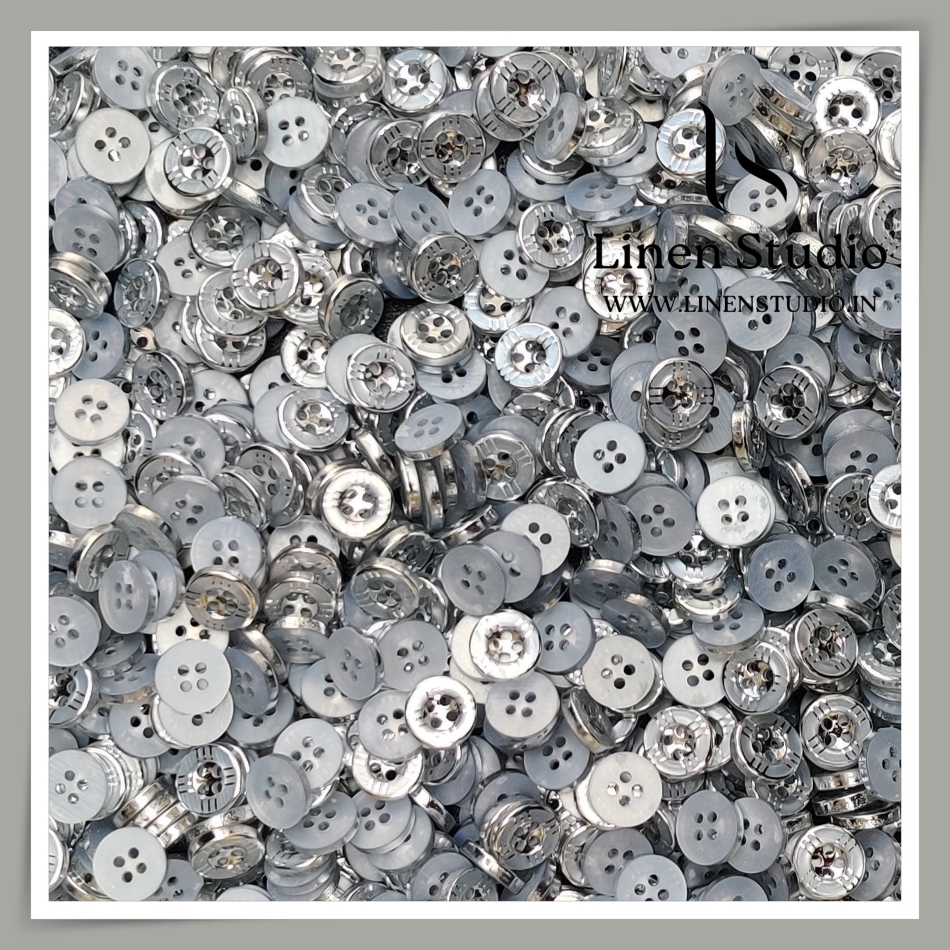 Round Rim 4 Hole Ringed Shirt Buttons - IMG_1