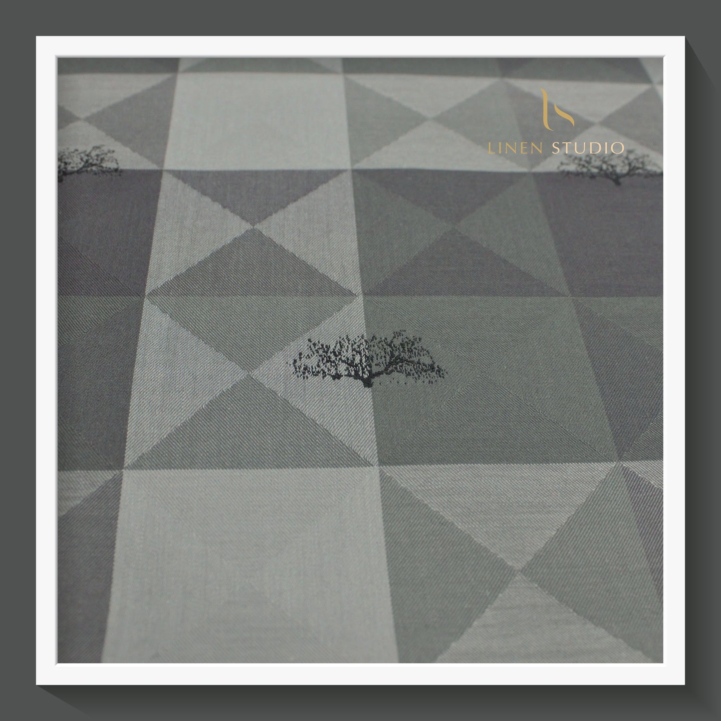 Luthai Jacquard 05 - Linen Studio