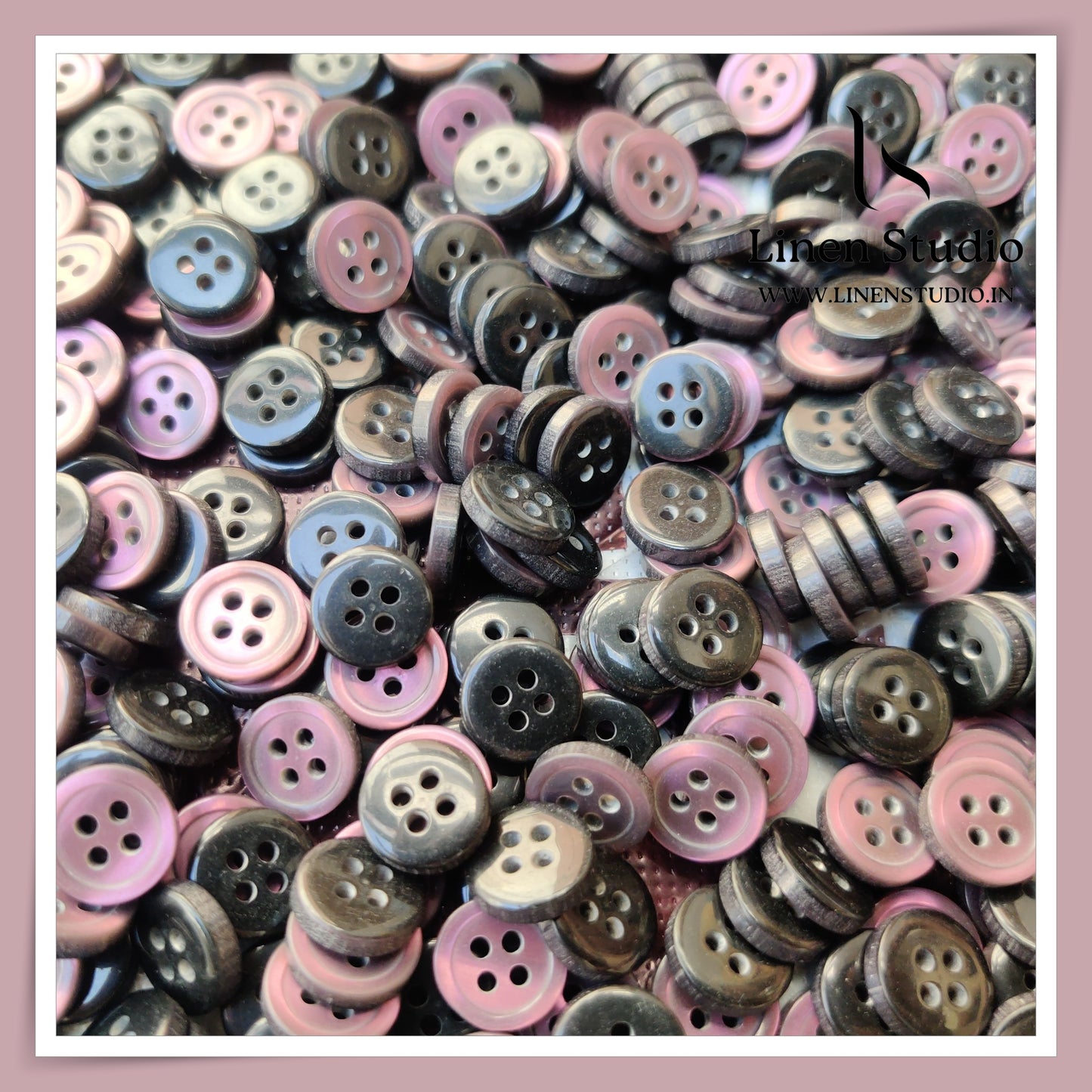 Round Rim 4 Hole Single Tone Shirt Buttons - P07A SG029 18L