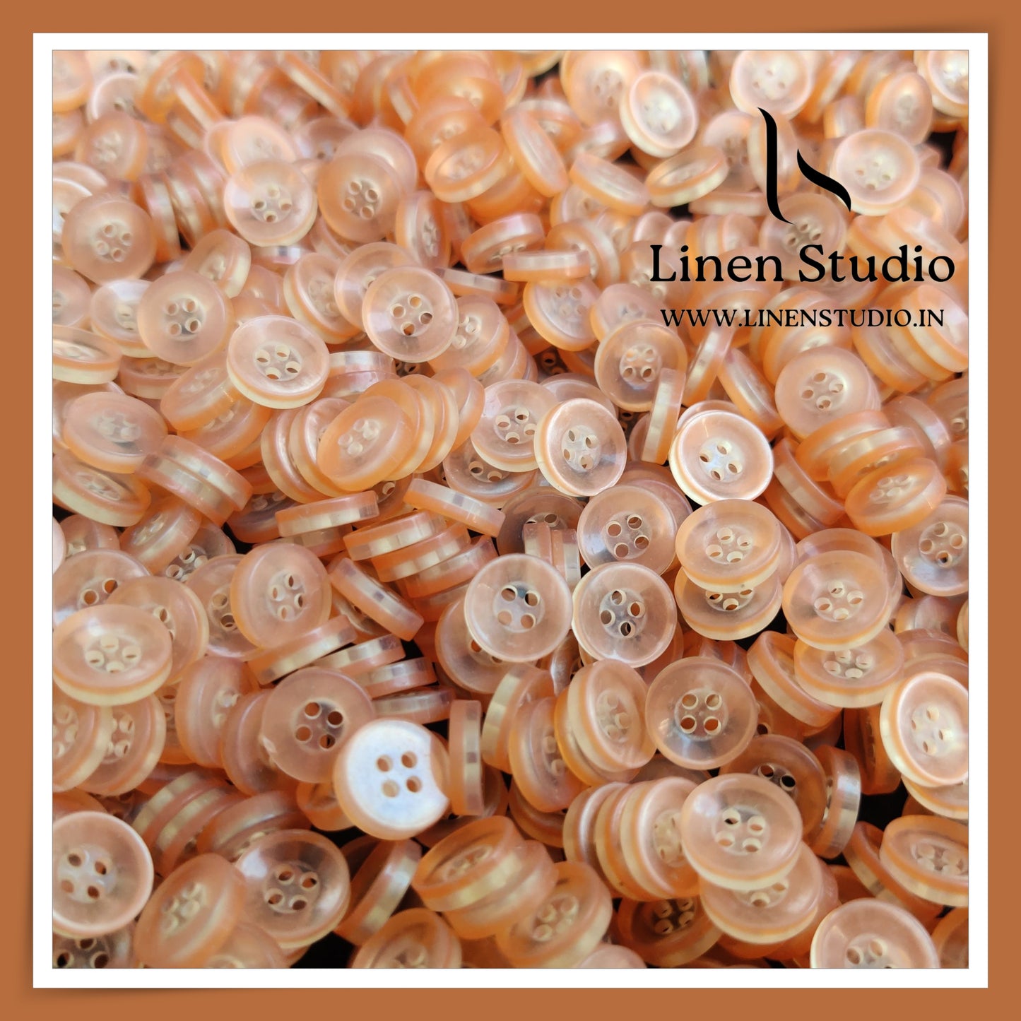 Round Rim 4 Hole Single Tone Shirt Buttons - P34C SG026 18L