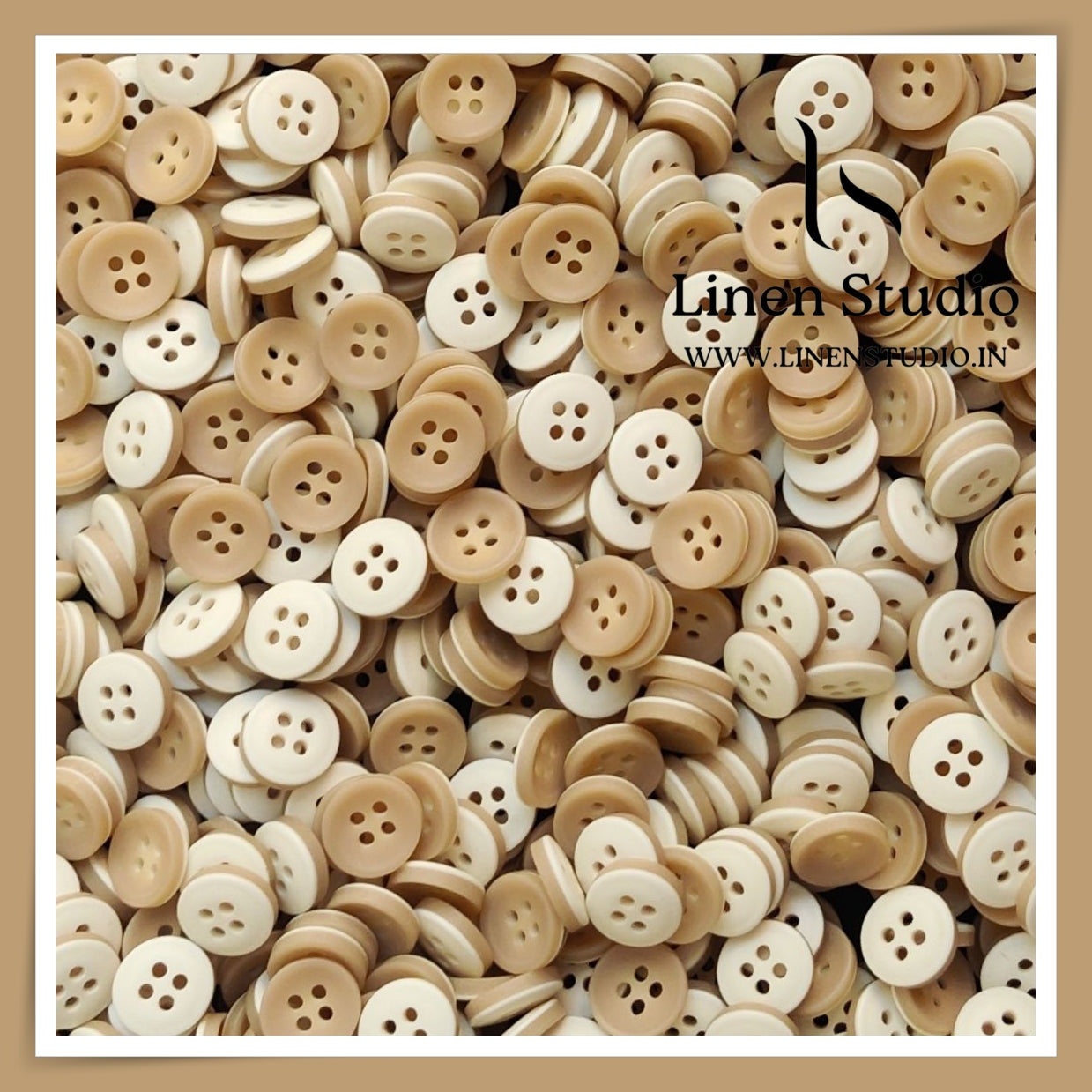Round Rim 4 Hole Twin Colour Shirt Buttons - P34C SG031 18L