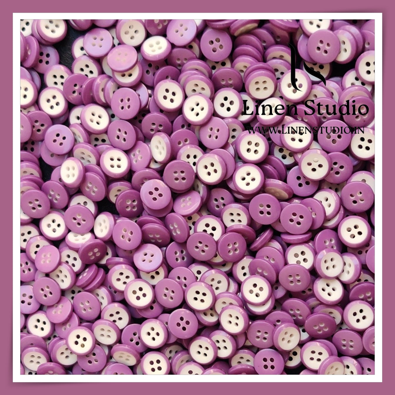 Round Rim 4 Hole Twin Colour Shirt Buttons - P34C SG034 18L