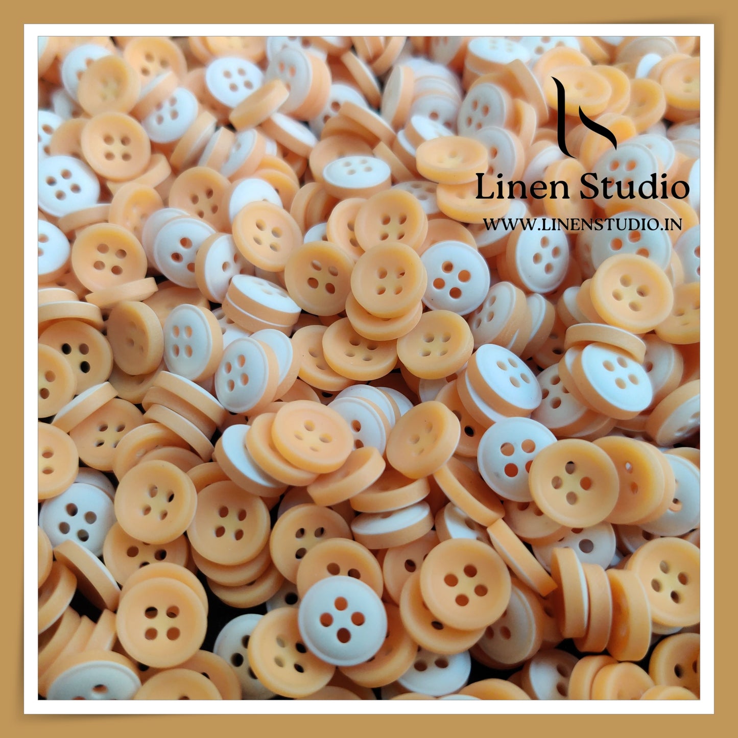 Round Rim 4 Hole Twin Colour Shirt Buttons - P34C SG035 18L