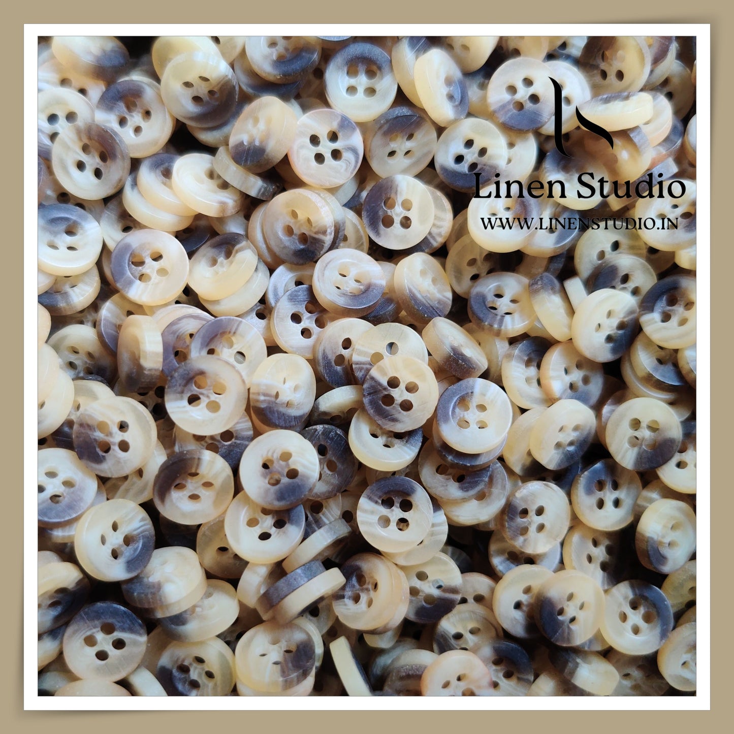 Round Rim 4 Hole Rod Shirt Buttons - P37J SG021 14L