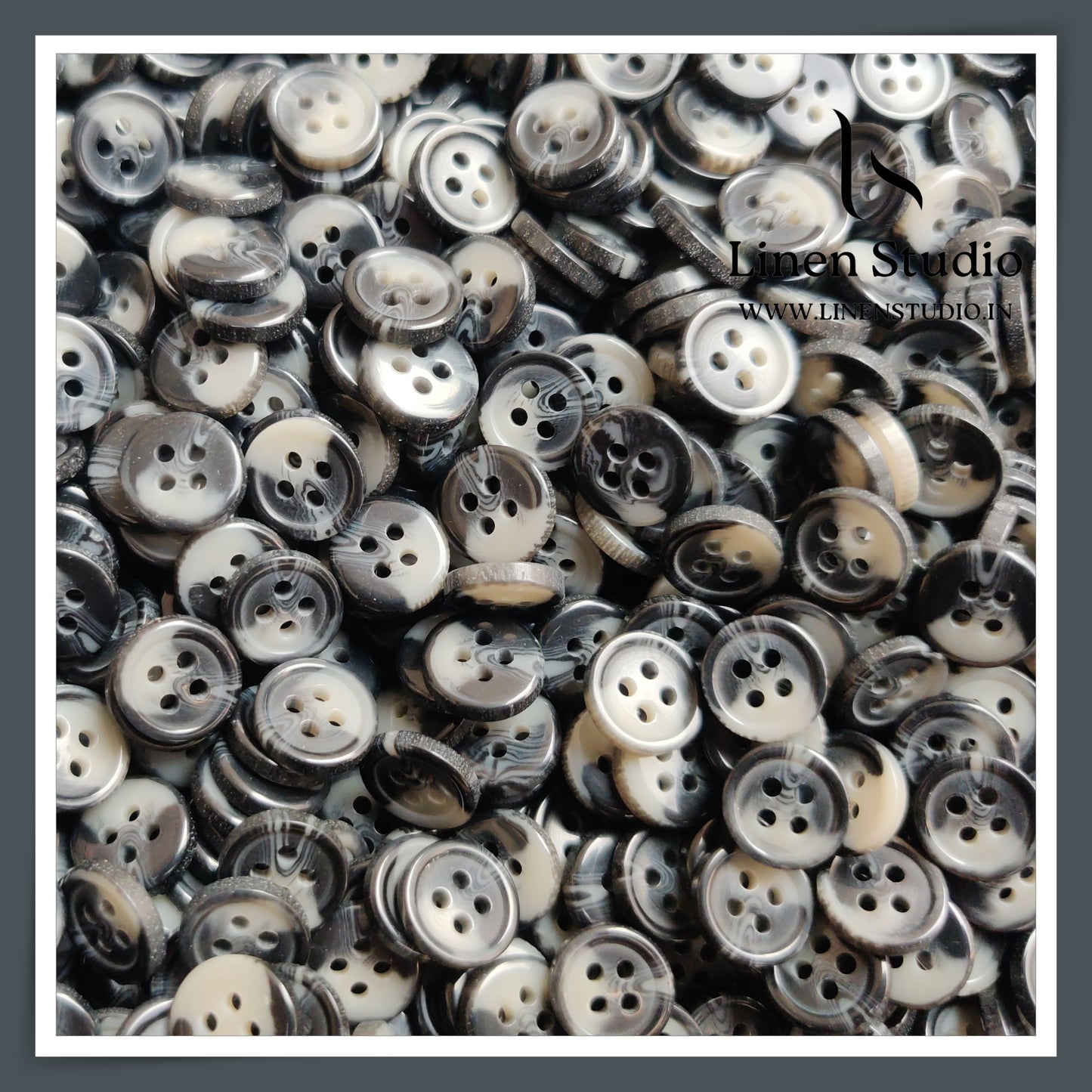 Round Rim 4 Hole Rod Shirt Buttons - P37 Lead free SG010 18L