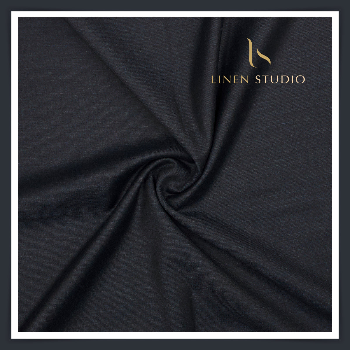 70 CM SUITING - 120'S AUSTRALIAN MERINO WOOL MILLED BY VERCELLI ITALY EB 107 (FLAT RATE)