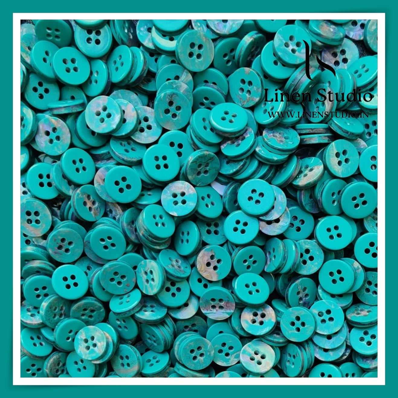 Round Rim 4 Hole Designers Choice Shirt Buttons - XP14 SG009 18L