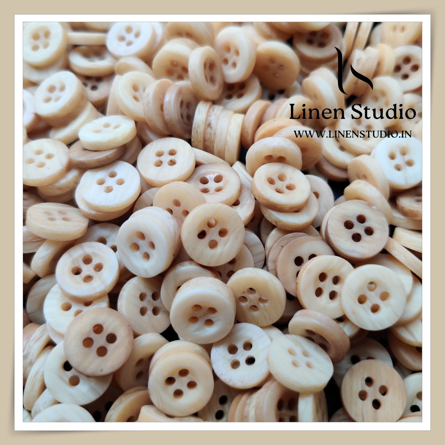 Round Rim 4 Hole Rod Shirt Buttons - 18L - IMG 1