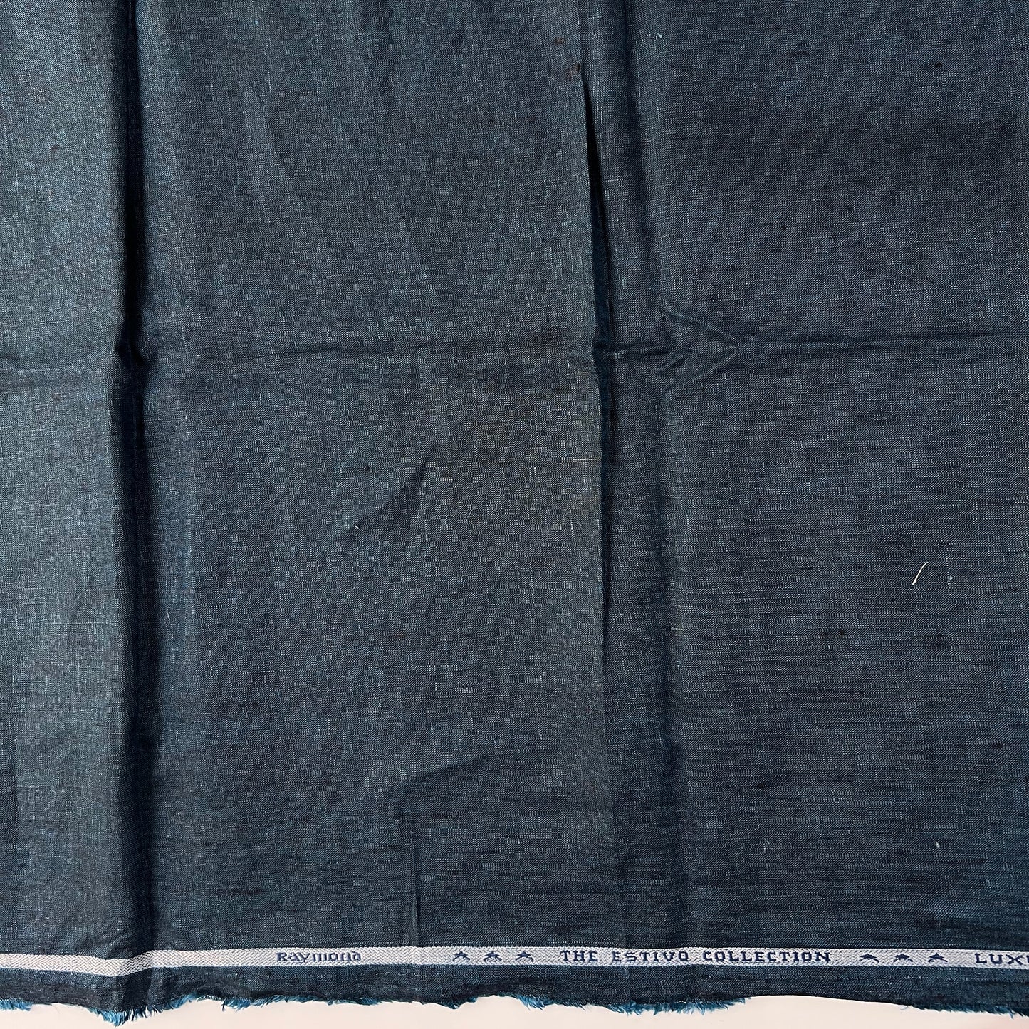 60CM SUITING FABRICS - END BIT 71 (FLAT RATE)