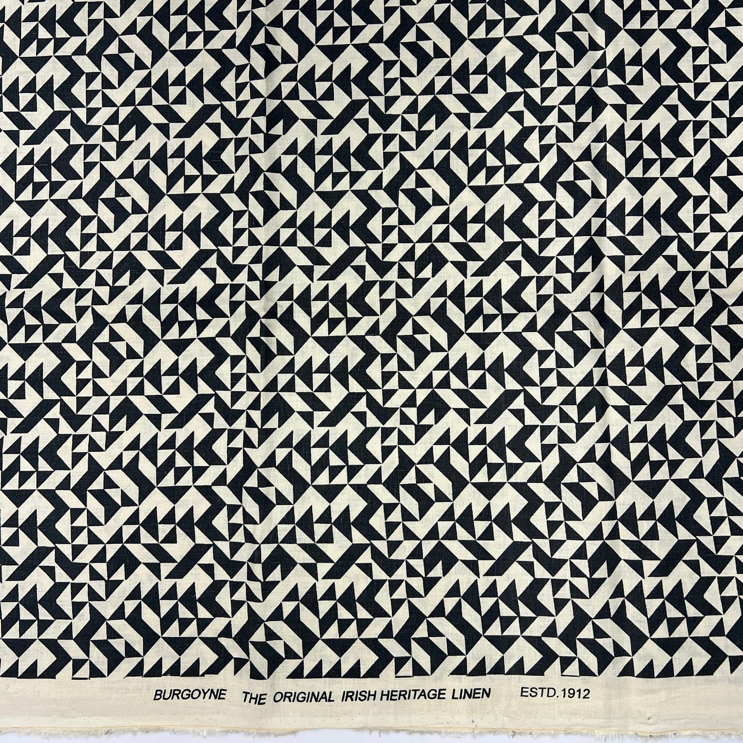 80CM Shirting Fabric - END BIT 164 (FLAT RATE)