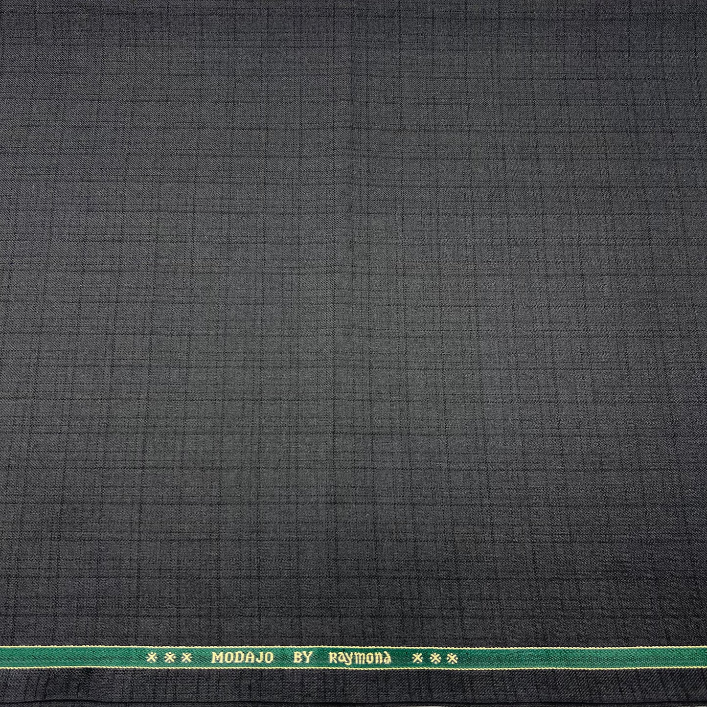 40 CMS SUITING - END BIT 15 (FLAT RATE)