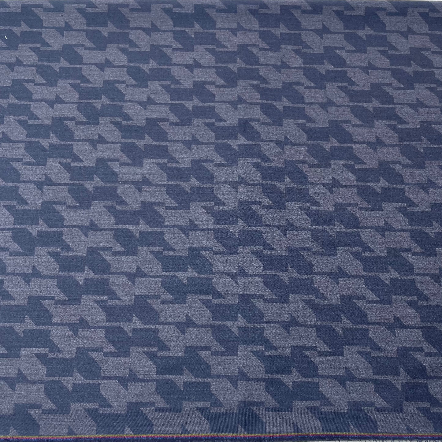 40 CMS SHIRTING - END BIT 23 (FLAT RATE)