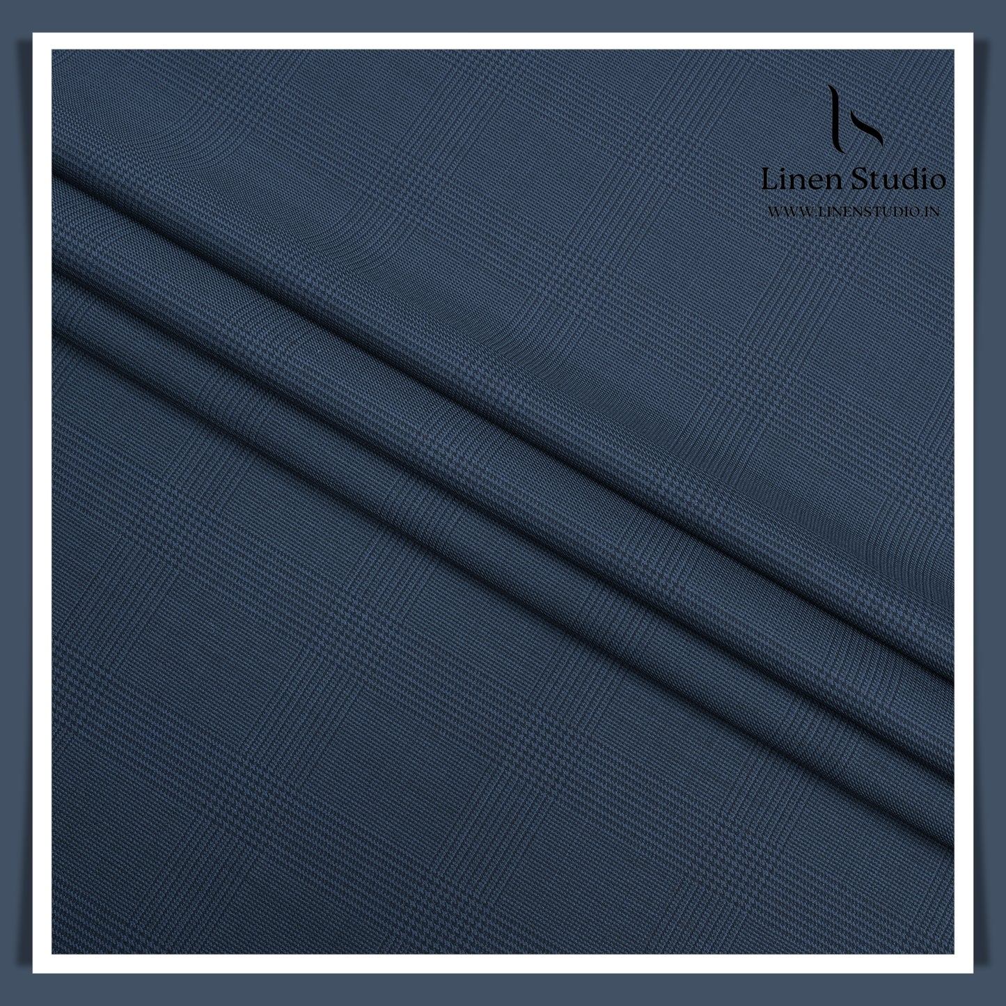 120's Australian Merino Luxury Wool Suiting by Montlino - C5081 (Zoom In) (NEW)