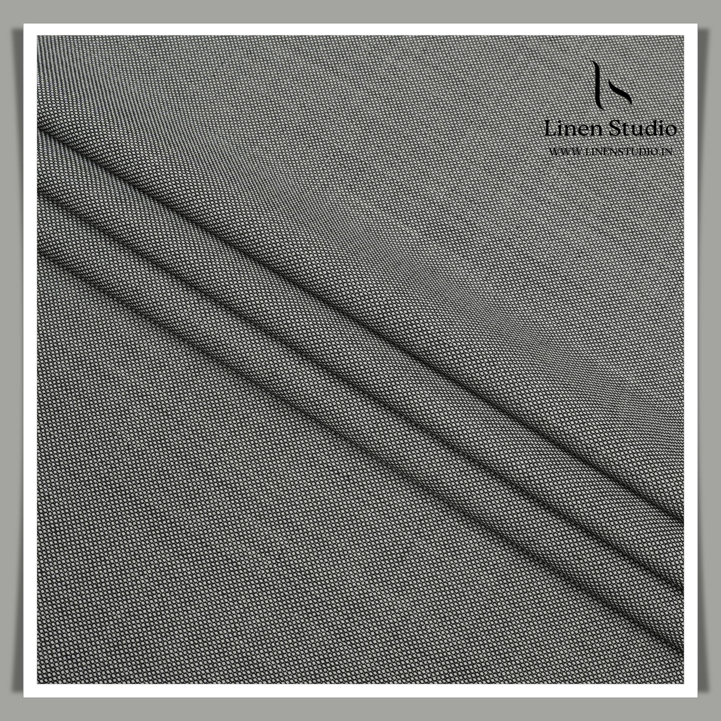 120's Australian Merino Luxury Wool Suiting by Montlino - C5056 (Zoom In) (NEW)