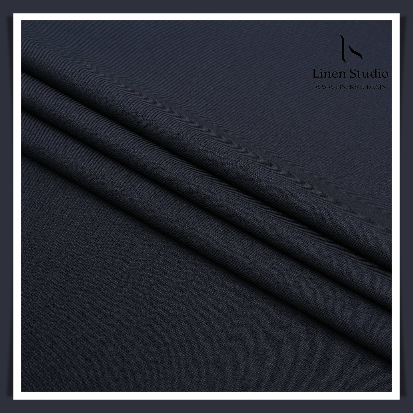 120's Australian Merino Luxury Wool Suiting by Montlino - P5007 (Zoom In) (NEW)