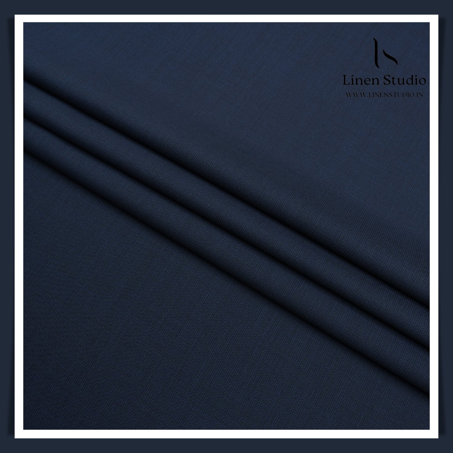 120's Australian Merino Luxury Wool Suiting by Montlino - C5064 (Zoom In) (NEW)