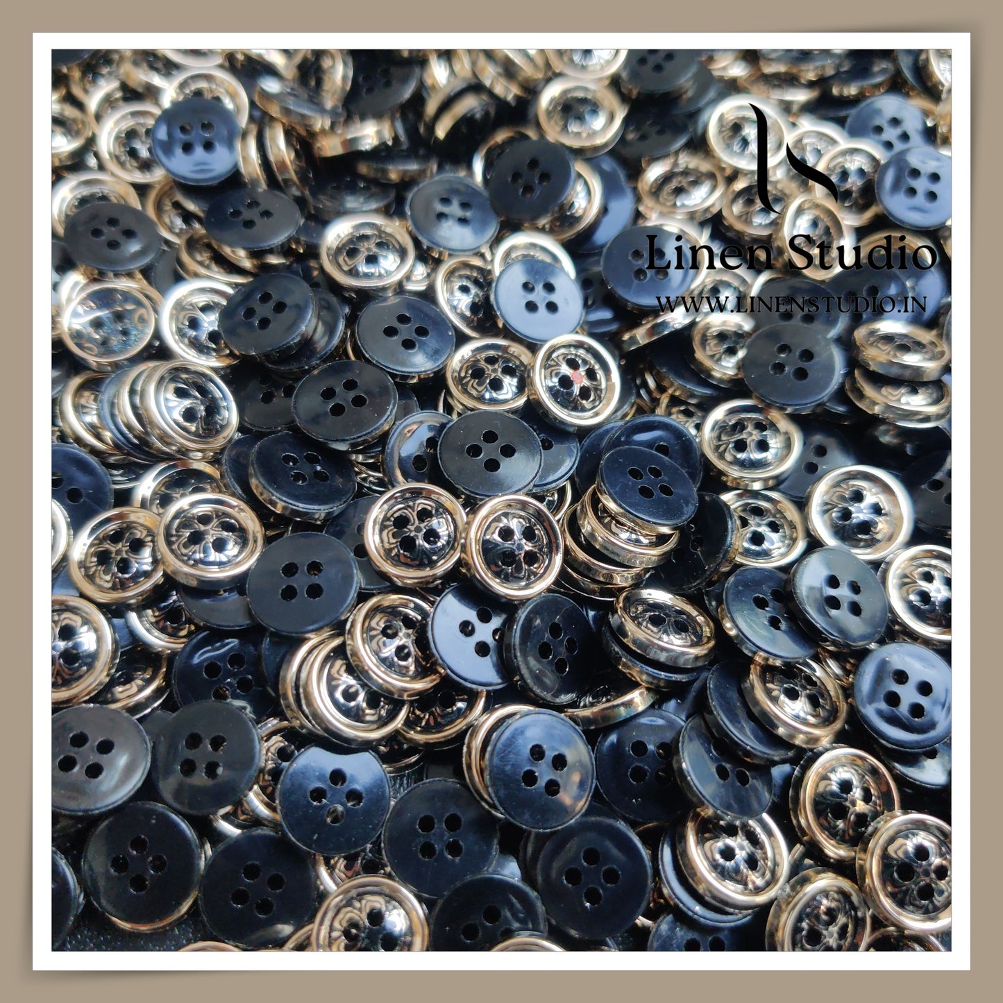 Round Rim 4 Hole Fashion Shirt Buttons - ABS 18L(10)