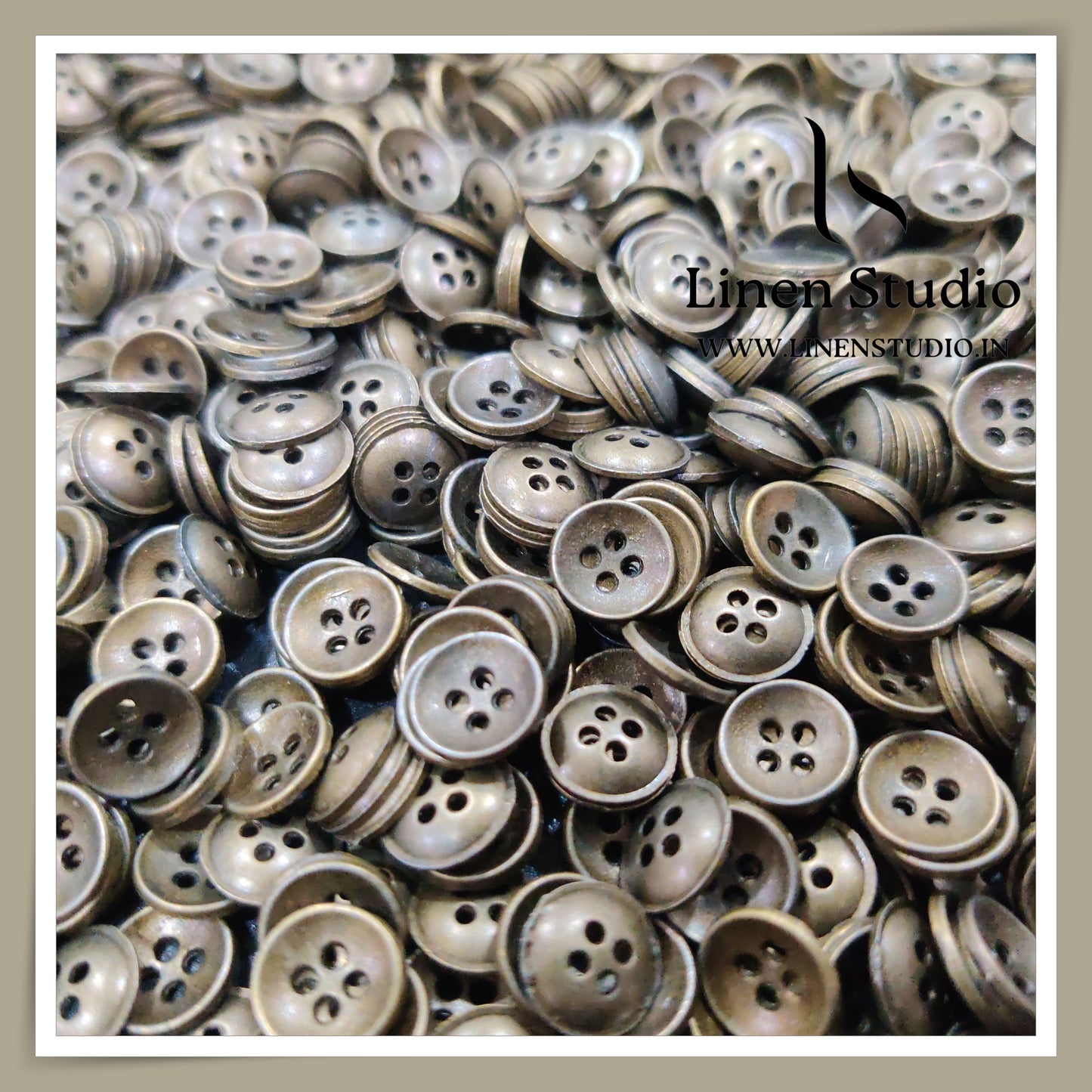Round Rim 4 Hole Metal Shirt Buttons - Brass 16L 19g LF