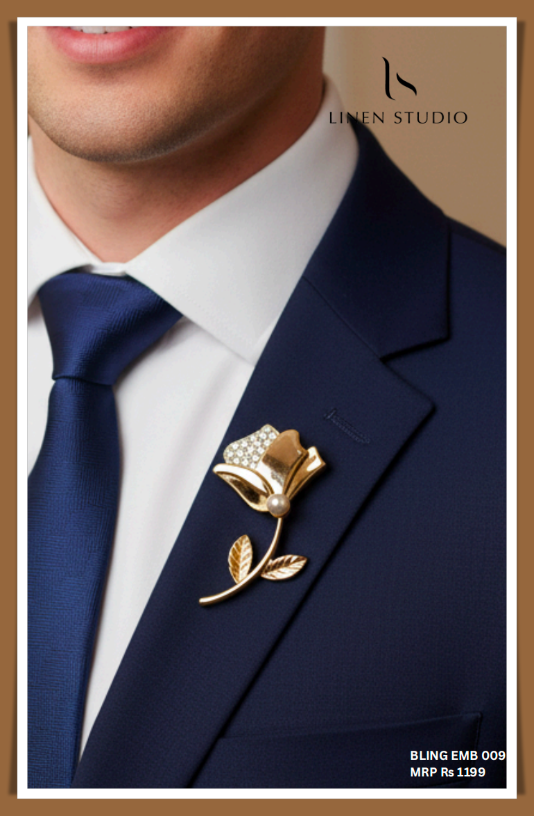 Brooch - Gold Toned Tulip with Crystal & Pearl Details (NEW)