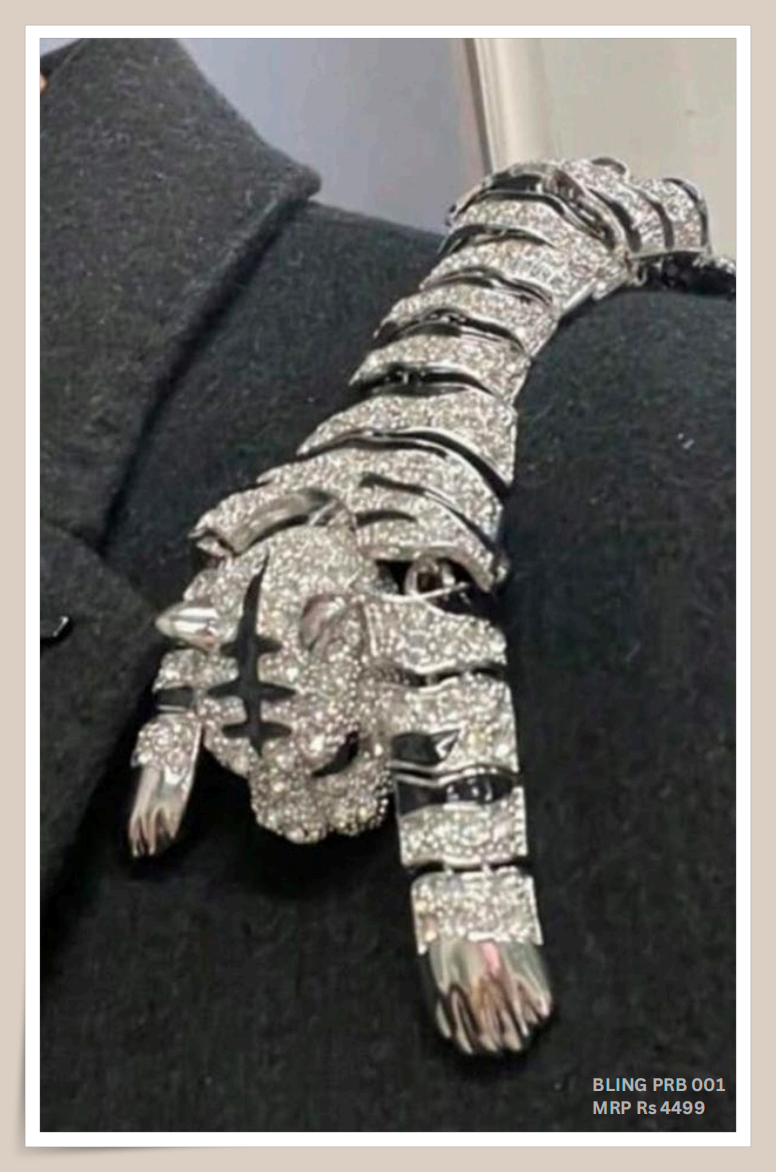 Exclusive Brooch -  Silver Tiger (NEW)