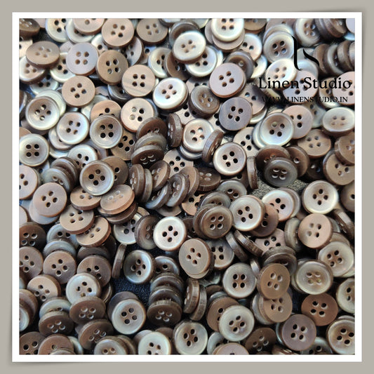 Round Rim 4 Hole Gradient Shirt Buttons - P01ALR SG017 18L