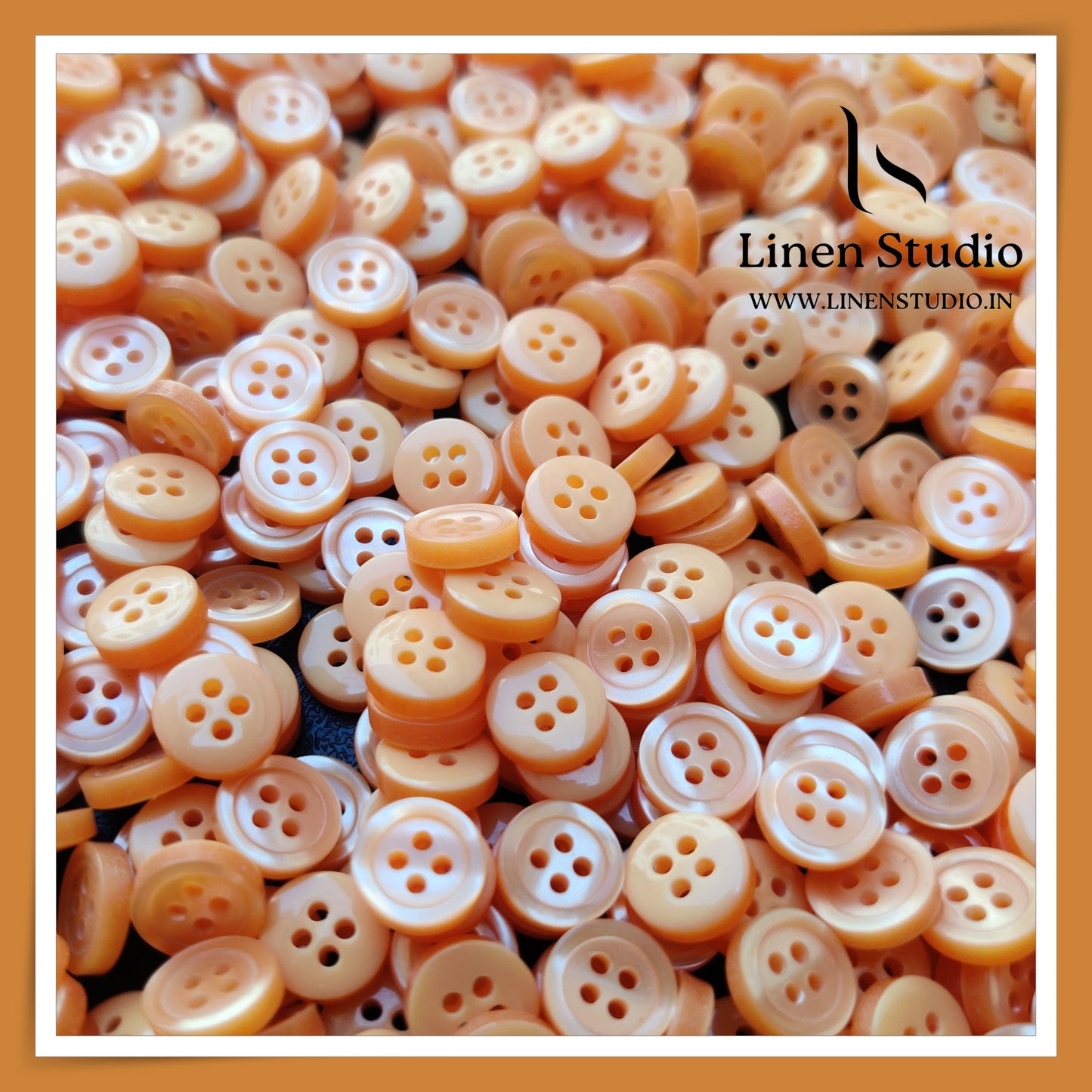 Round Rim 4 Hole Single Tone Shirt Buttons - P07A SG006 16L