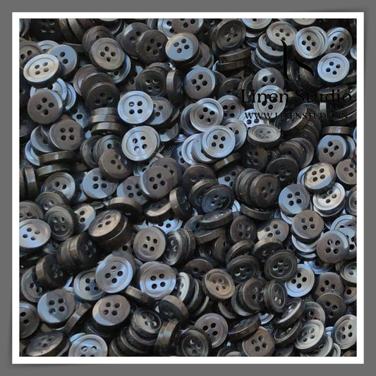 Round Rim 4 Hole Single Tone Shirt Buttons - P07A SG026 18L