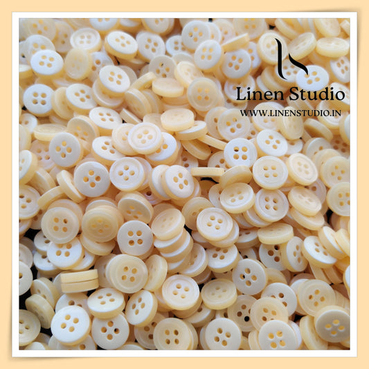 Round Rim 4 Hole Single Tone Shirt Buttons - P07A SG037 18L