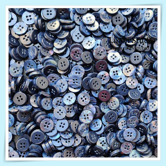 Round Rim 4 Hole Designers Choice Shirt Buttons - P14 SG012 18L