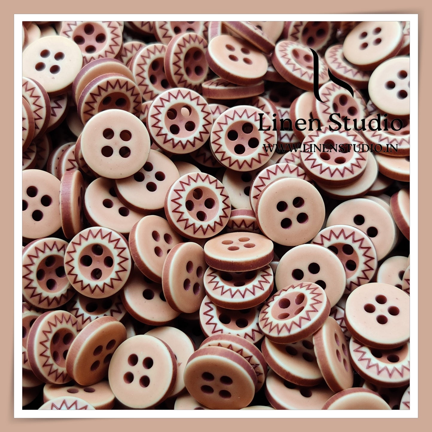 Round Rim 4 Hole Wood Imitation Shirt Buttons - P33F SG023 18L