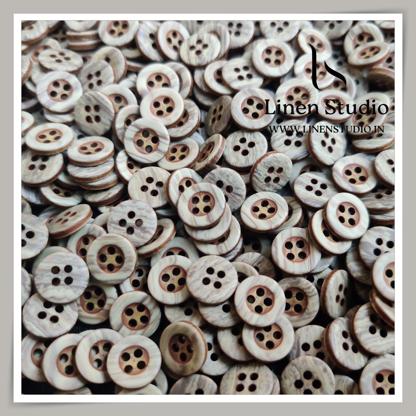 Round Rim 4 Hole Marble Shirt Buttons - P34A SG013 18L(1)