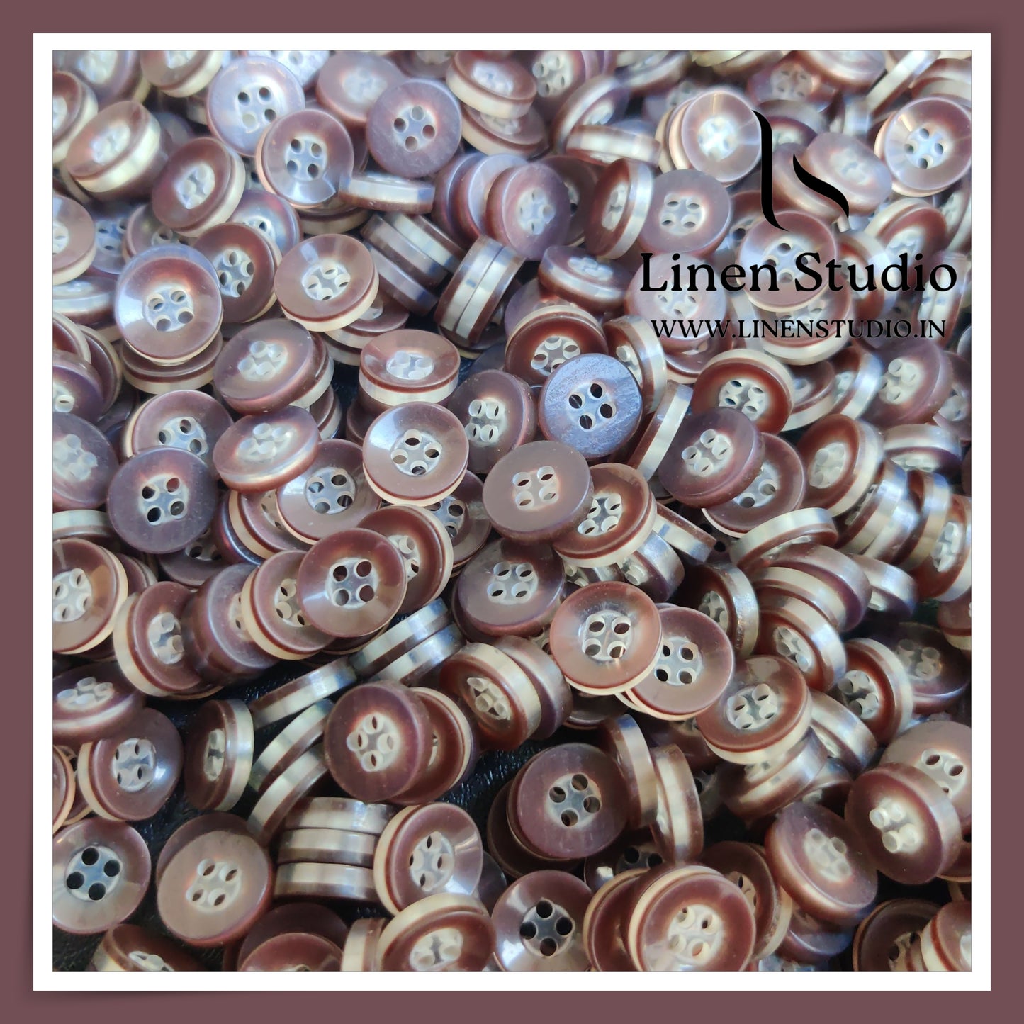 Round Rim 4 Hole Single Tone Shirt Buttons - P34C SG021 18L